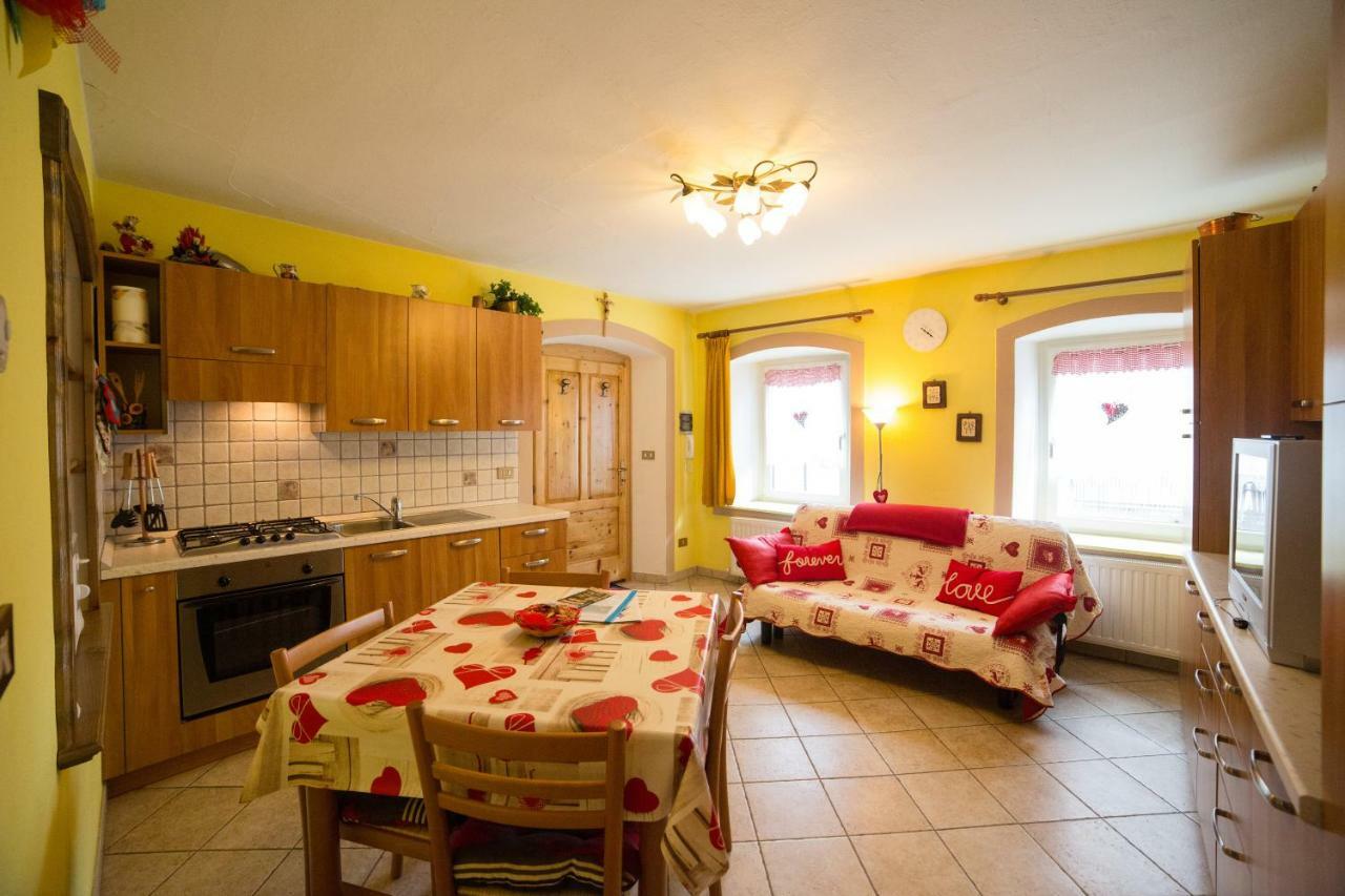Apartmán Casa Zambelli Candide Exteriér fotografie